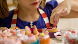 cupcake decorating for kids